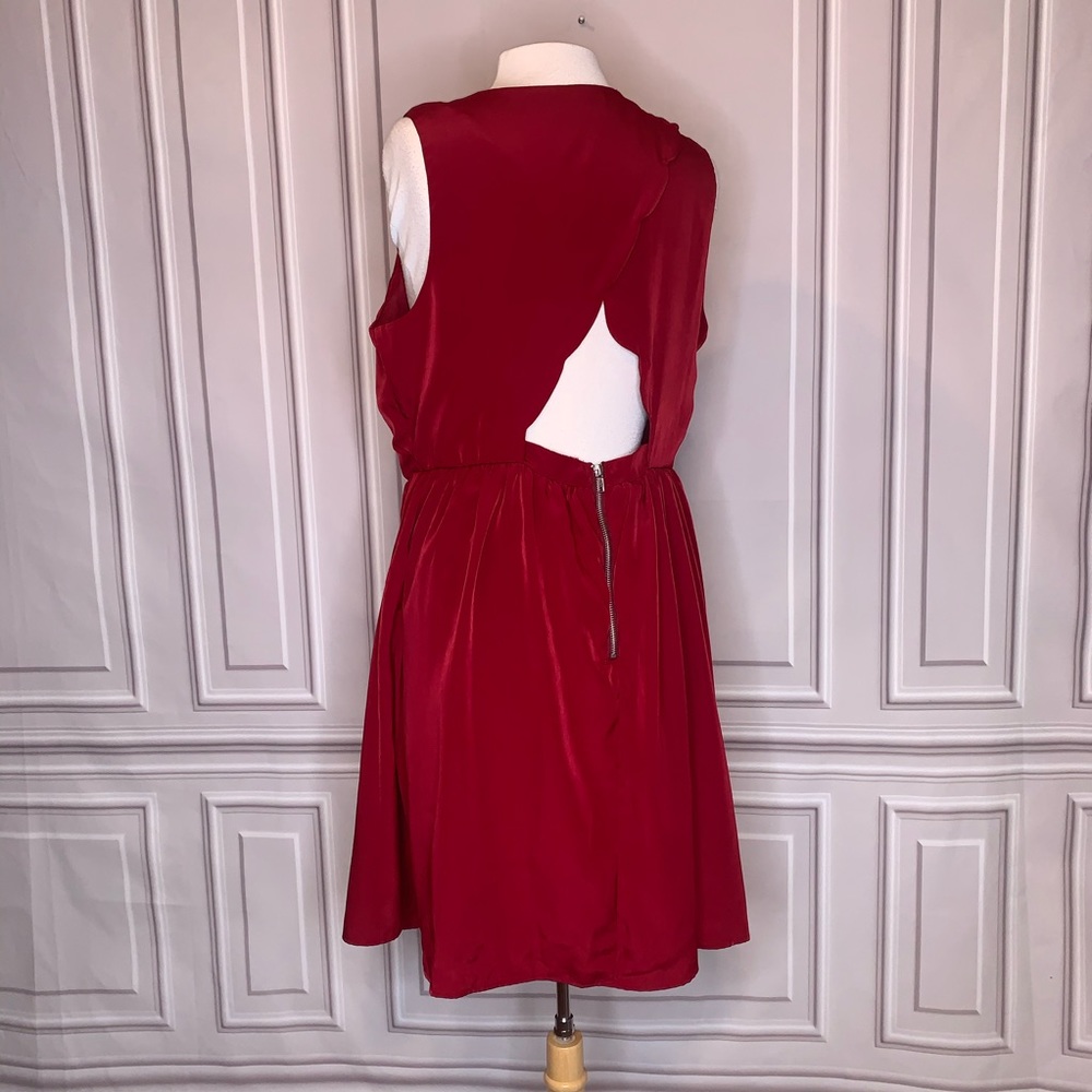 Sababa dress with scalloped back. Size 2X